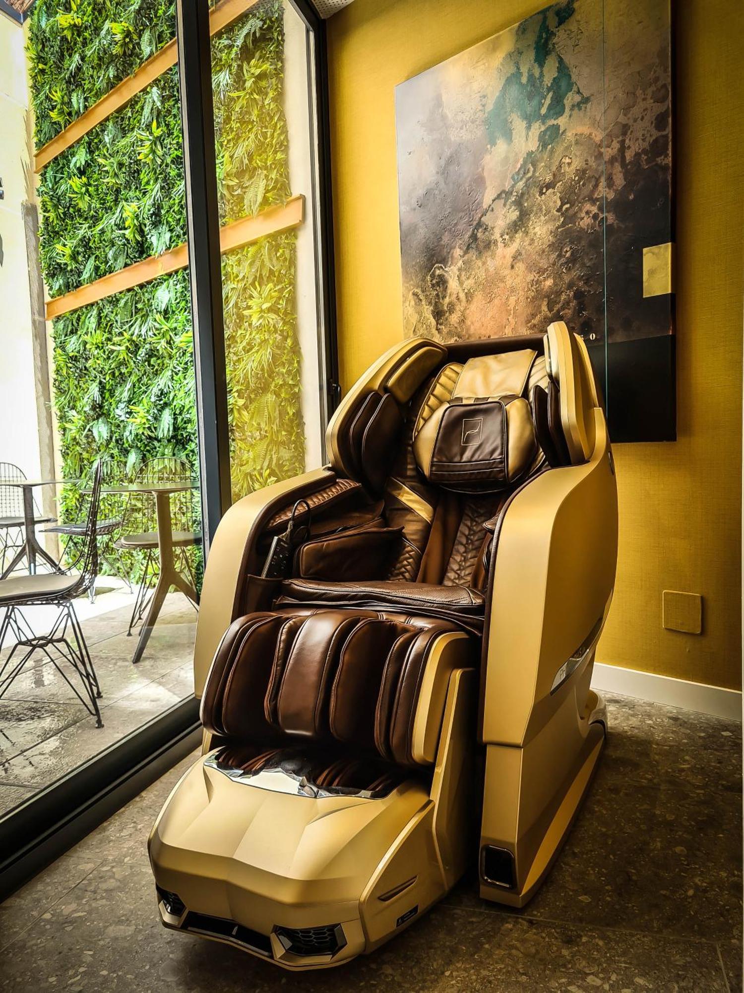 Inn Boutique Leon Bagian luar foto