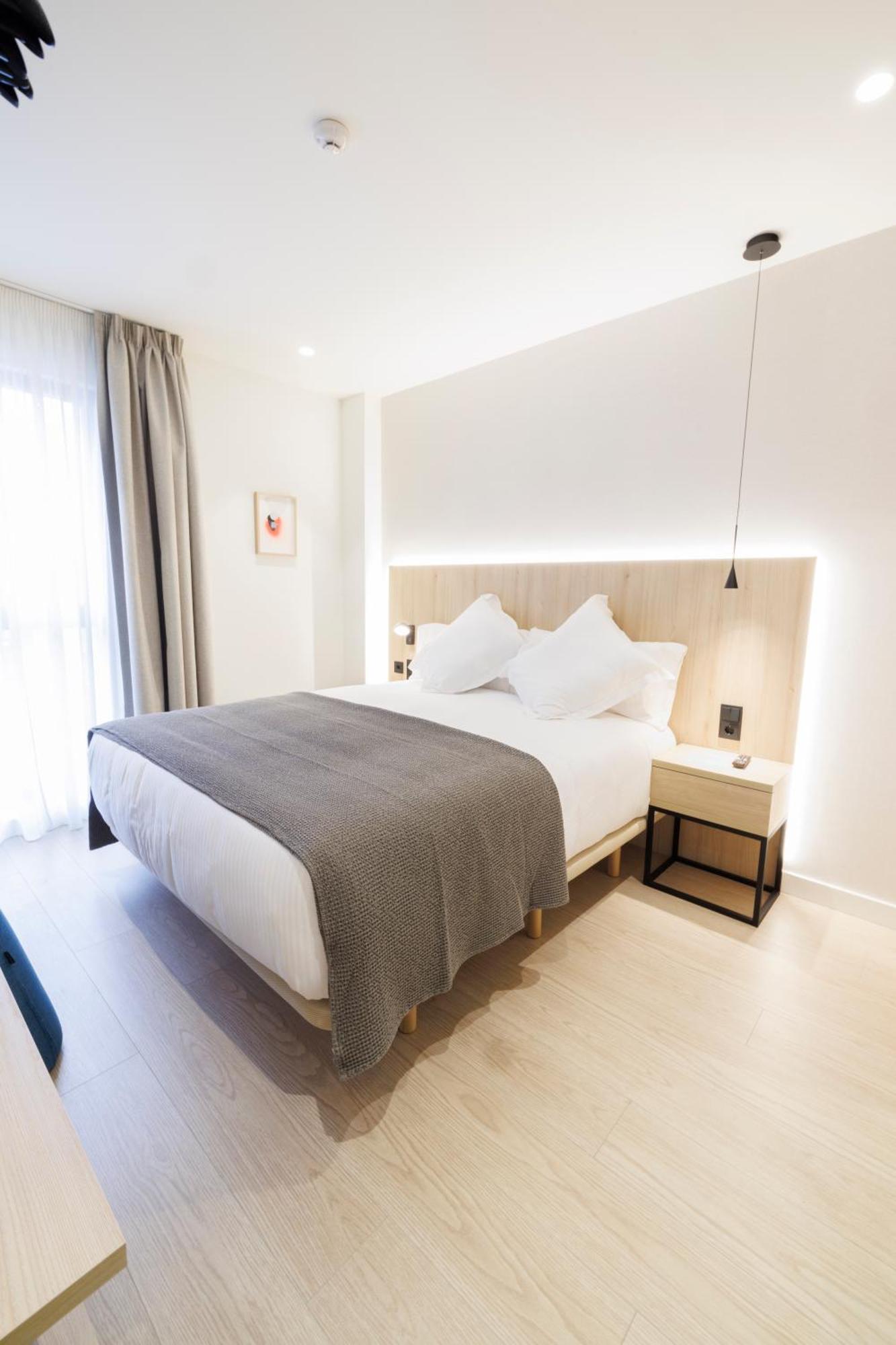 Inn Boutique Leon Bagian luar foto